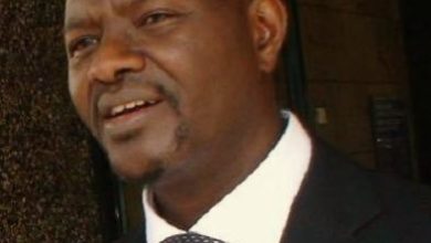 الصادق علي النور