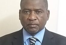 الباحث السوداني البروفيسوى علي عيسى